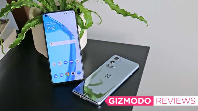 Image for article titled The OnePlus 9 and 9 Pro Prove OnePlus Is Oh So Close to Becoming a Real Samsung Rival