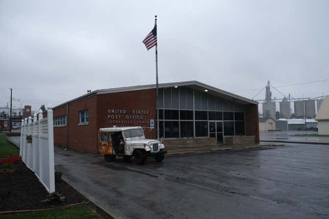 Image for article titled My $500 Postal Jeep Made It 400 Miles to Illinois but It Was Truly Miserable