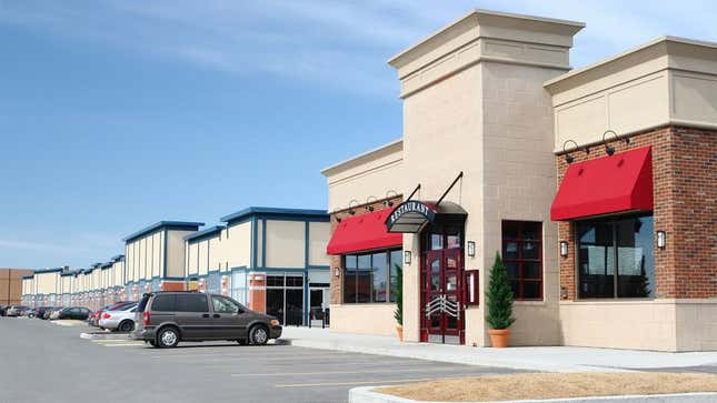 Image for article titled Local Restaurant Makes Foolhardy Attempt At Second Location