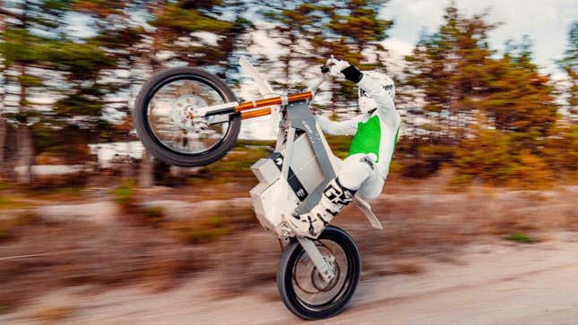Image for article titled Cake Motorbikes Is Starting An Electric One-Make Motocross Racing Series