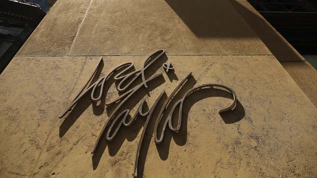 Image for article titled Lord &amp; Taylor Files for Bankruptcy