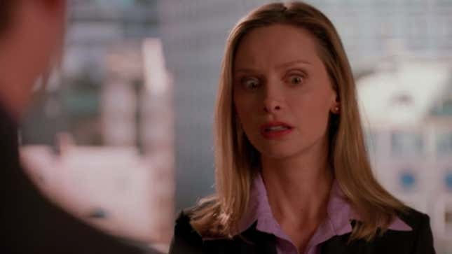 Image for article titled Sex, cities, sock puppets, superheroes, and short skirts: 24 hours of 1998 TV