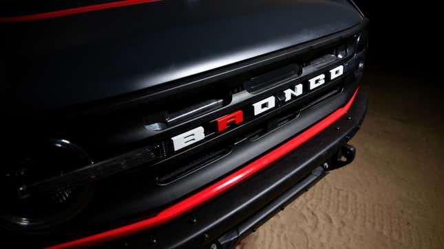 Image for article titled The Bronco 4600 Is The Desert-Running Truck Of Your Off-Road Racing Dreams