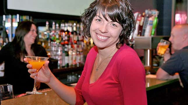Castlen toasts to single life in the same bar she celebrated her engagement in.