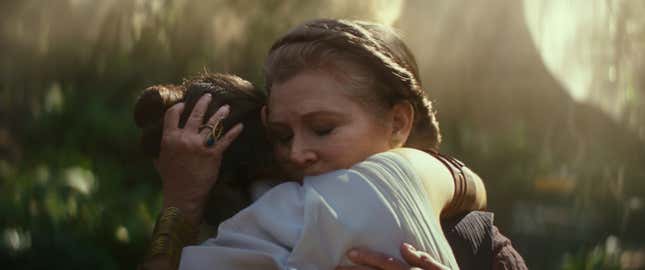 Carrie Fisher and Daisy Ridley in The Rise of Skywalker.