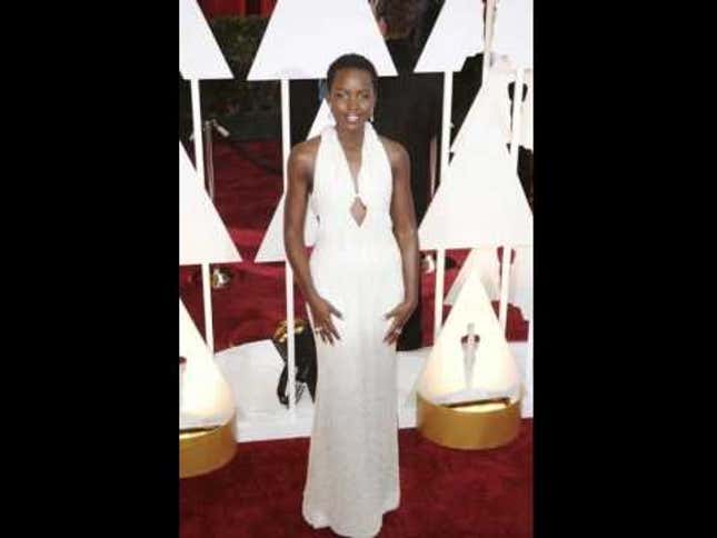 Someone Robbed Lupita Nyong'o's Pearl-Encrusted Oscars Dress