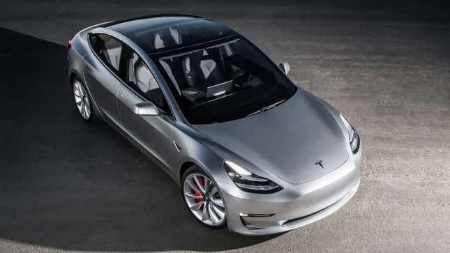 Imagen para el artículo titulado Tesla trabaja en sensores que detectarán si has dejado un niño dentro del auto cuando hace demasiado calor