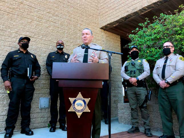 Image for article titled LA County Sheriffs May Have A Good Reason For Not Releasing What Caused Tiger Woods' Crash