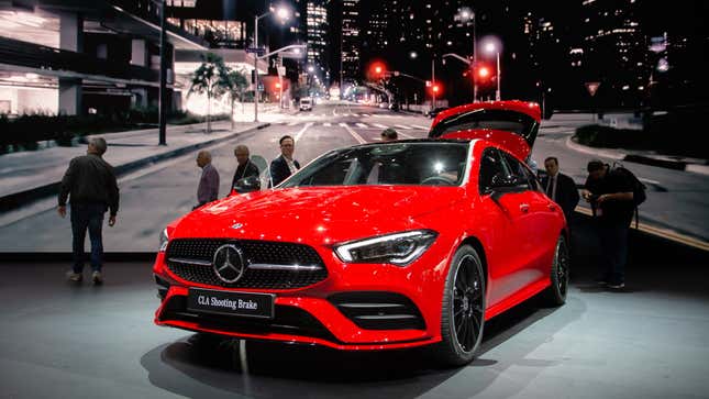 Image for article titled Mercedes-Benz Recalls 1.3 Million Vehicles Over Emergency Call Fault