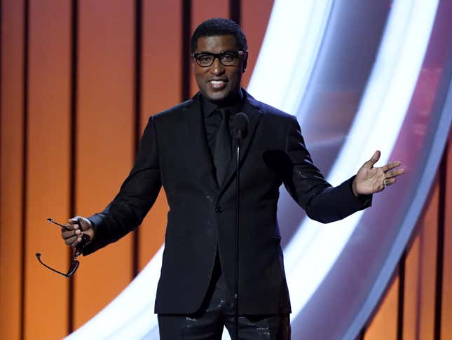Image for article titled Babyface Reveals COVID-19 Diagnosis, Sets Official Date for Teddy Riley Instagram Battle
