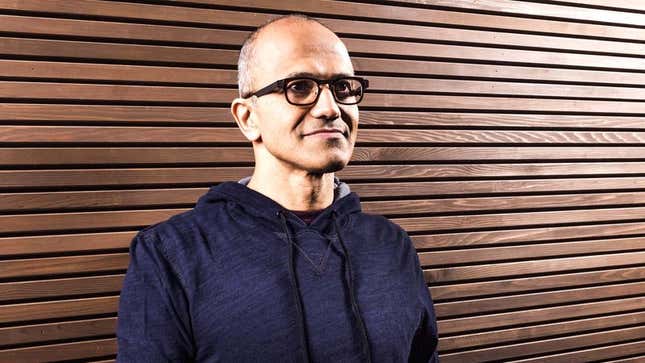 Image for article titled Microsoft Employees Fondly Remember Days When CEOs Were So Big They Took Up Entire Rooms