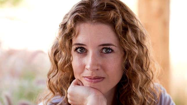 Image for article titled Skipping Out On Friend's Birthday Party At Last Minute Closest Woman Will Ever Come To Feeling Rush Of Heroin