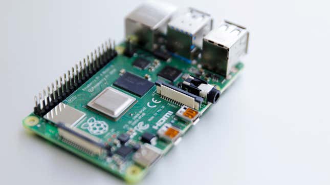 Image for article titled Why Your USB-C Cable Can&#39;t Power Your Raspberry Pi 4