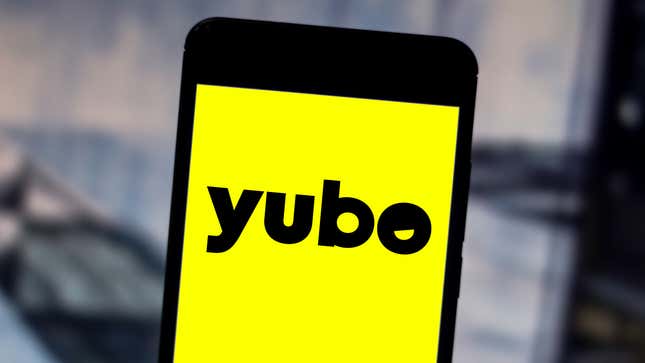 Image for article titled What Parents Need to Know About Yubo, the &#39;Tinder for Teens&#39; [Updated]
