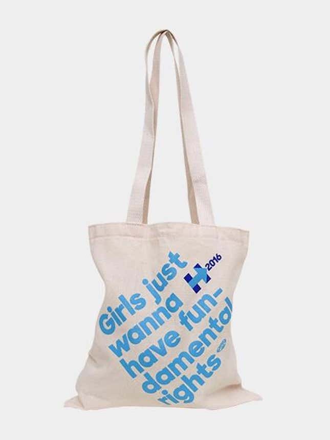 Image for article titled Hillary Clinton’s superstar roster of US designers is making campaign swag great again