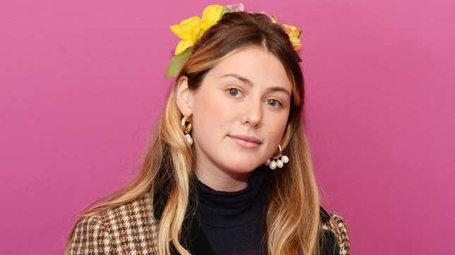 Who's 'the They/Them' Caroline Calloway's Dating? Here's Three Minimally Educated Guesses!