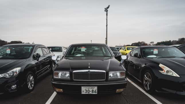 Image for article titled Inside Japan's Biggest Used Car Auction