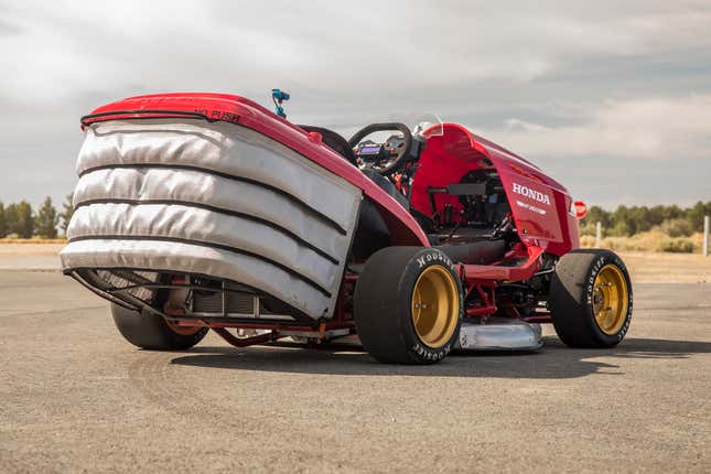 Image for article titled The World's Fastest Lawnmower Is Exactly as Bonkers to Drive as It Looks