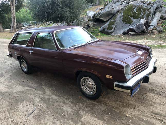 Image for article titled AT $5,500, Is This 1976 Chevy Vega Nomad A Deal So Good You Might Go Mad?