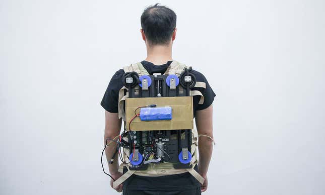 Image for article titled This Robotic Backpack Takes the Load Off