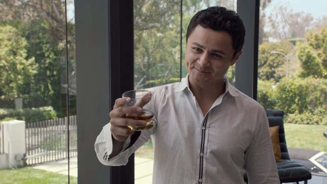 <i>Silicon Valley </i>introduces an angel investor who turns out to be a devil in disguise