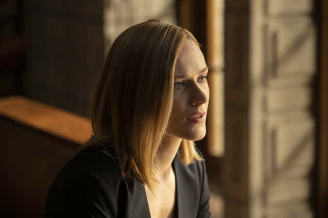 Dolores (Evan Rachel Wood) makes a pitch.