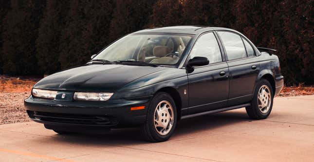 This 3,800-Mile Saturn SL2 Engineering Development Car Has A Nerdy ...