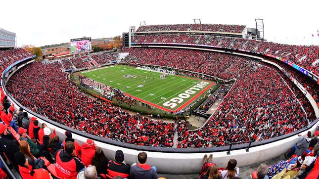 Image for article titled University Of Georgia will sell alcohol at football games, starting at $25K
