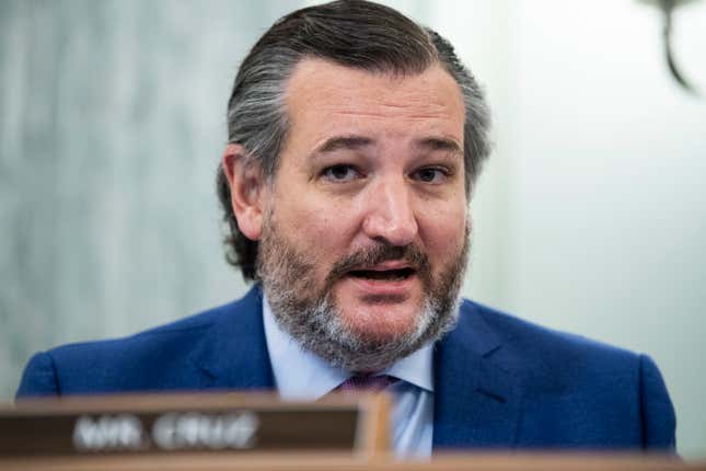 Image for article titled After Throwing His Wife, His Dad, His State, His Country, His Name, and His Nuts Under the Bus, Ted Cruz Throws His Daughters There, Too