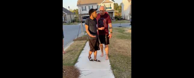 Image for article titled Army Investigating Video of Soldier Harassing a Black Man Taking a Walk Through a South Carolina Neighborhood