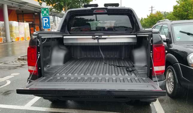 Image for article titled Why This Loud, Diesel VW Amarok Is Actually An Outstanding Mid-Size Pickup