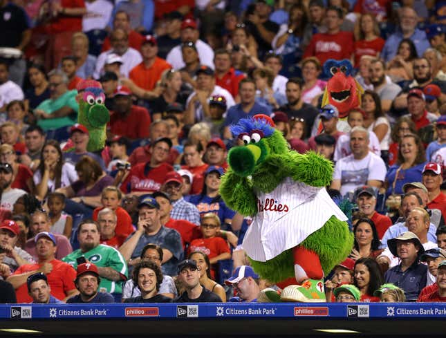 Image for article titled Phillie Phanatic Panics After Spotting Both Mistress And Wife In Stands
