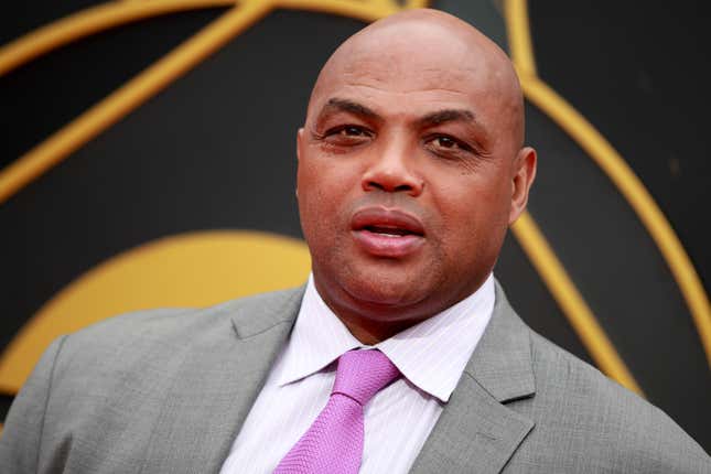 Image for article titled Charles Barkley Apologizes for Telling Female Reporter, &#39;I Don’t Hit Women, But If I Did I Would Hit You&#39;