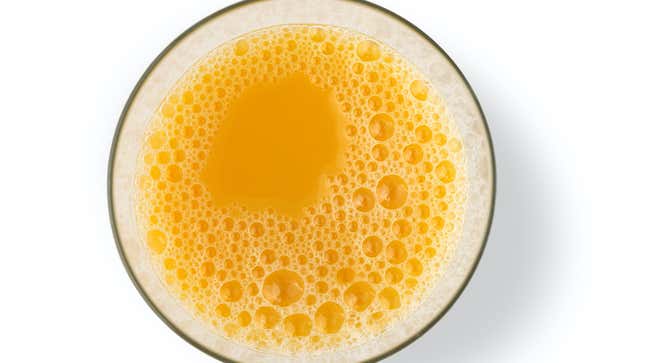Image for article titled Why You Should Aerate Your Orange Juice