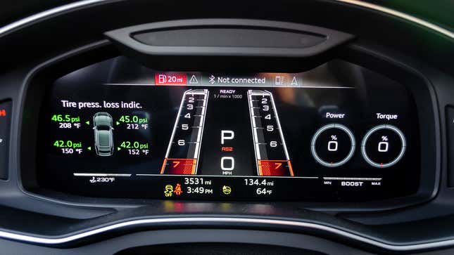 Image for article titled The RS On The Audi RS6 Avant Stands For ‘Racetrack Sometimes’