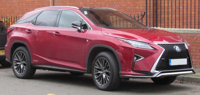 Imagen para el artículo titulado Estos son los 10 mejores autos actuales según Consumer Reports, y hay un solo vehículo eléctrico