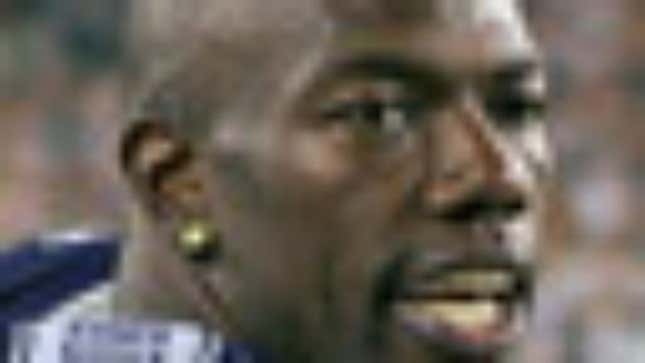 Image for article titled Terrell Owens Blames Poor Game On Drew Bledsoe, Offensive Line, Hamid Karzai, NASA, Samsung