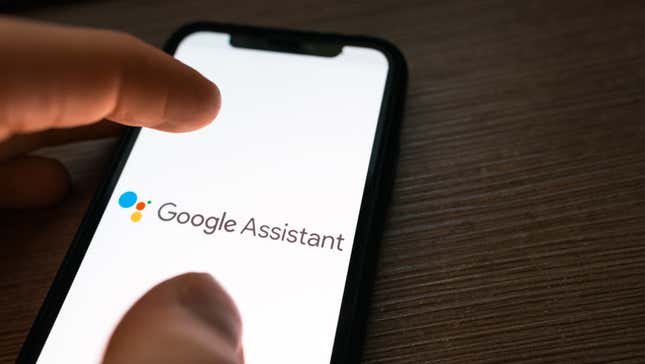 Image for article titled Use Google Assistant to Listen to Articles on Android