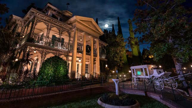 The Haunted Mansion may make its return to the big screen.
