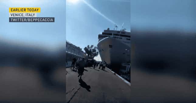 Watch a Massive Cruise Ship Wipe Out a Venice Dock