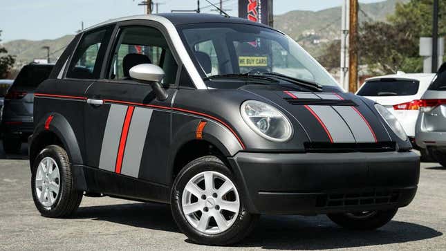 Image for article titled At $5,495, Would You Give This 2011 Think City Electric Some Serious Thought?