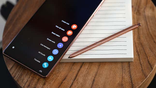 Imagen para el artículo titulado Samsung acabaría con los Galaxy Note para incluir el stylus en los Galaxy S y Fold