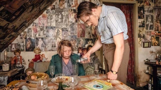 Image for article titled Serial-killer drama The Golden Glove is disgusting, nihilistic, and pointless—and that is the point