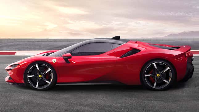 Imagen para el artículo titulado El primer auto completamente eléctrico de Ferrari llega en 2025