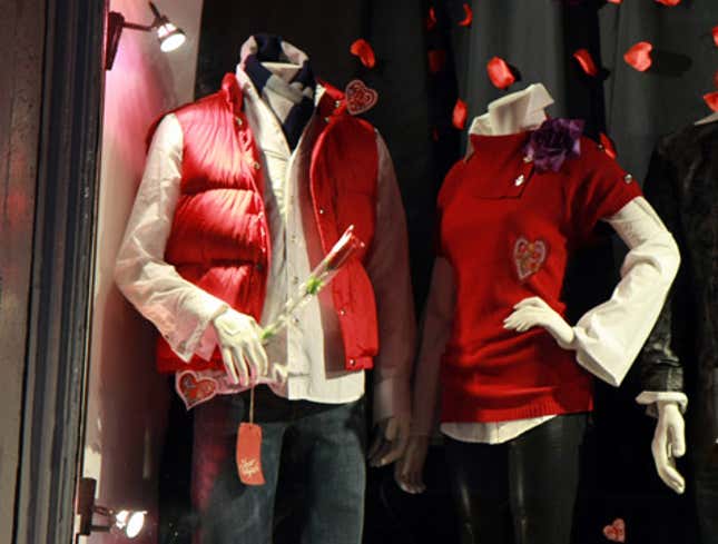 Image for article titled Mannequins Seem Really In Love
