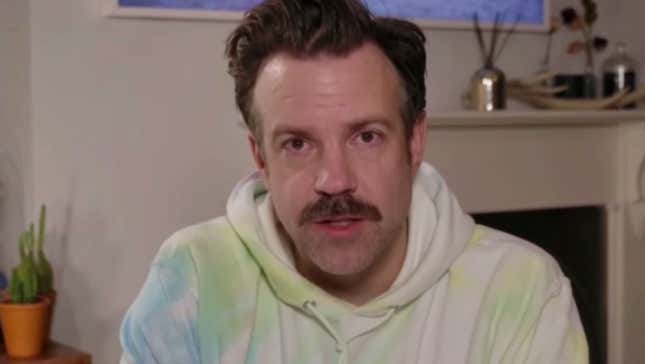 Image for article titled The true winner of the Golden Globes was Jason Sudeikis’ hoodie