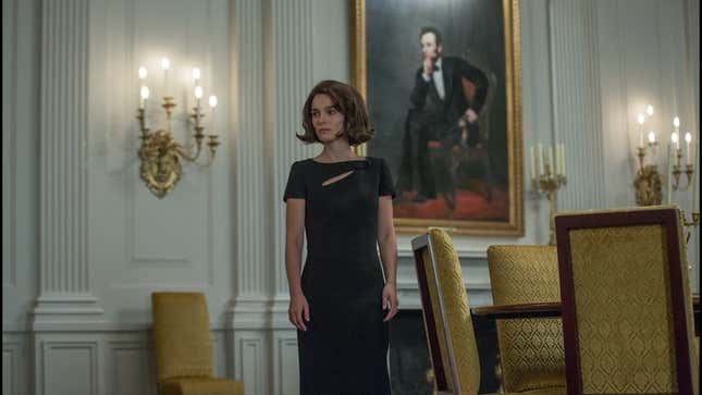 Our film critics debate <i>Jackie</i> and sing the praises of <i>La La Land</i>