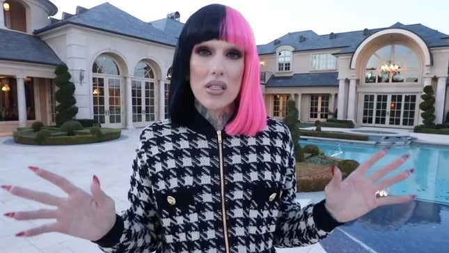 Image for article titled Jeffree Star Now Haunts the Evil Castle of a Supervillain