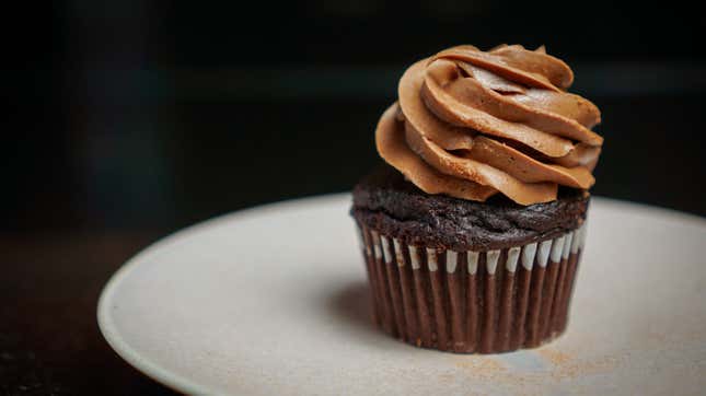 Image for article titled The Best Chocolate Frosting Is a Whipped Ganache