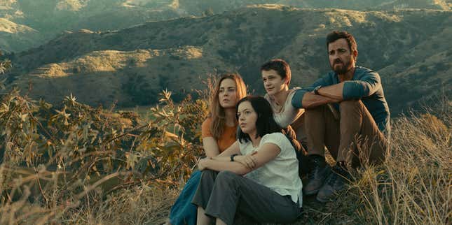 Justin Theroux escapes to Mexico in trailer for Apple TV Plus drama <i>The Mosquito Coast</i>